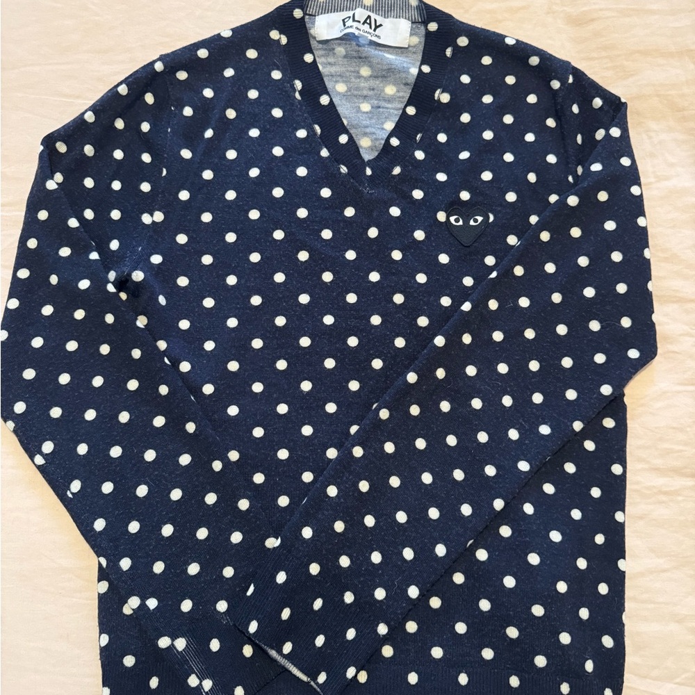 comme des garçons PLAY
 Polka Dot Sweater